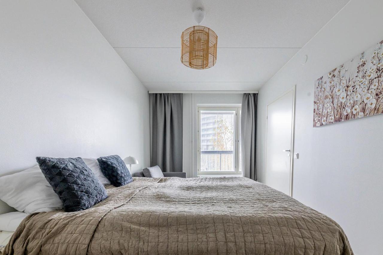 Sleepwell Apartments Niittykumpu 12 - Metro, 15 Min From Helsinki City Esbo Eksteriør bilde